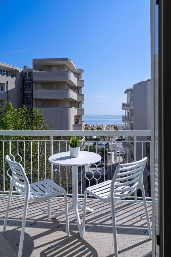 Hotel Constellation Rimini Extérieur photo