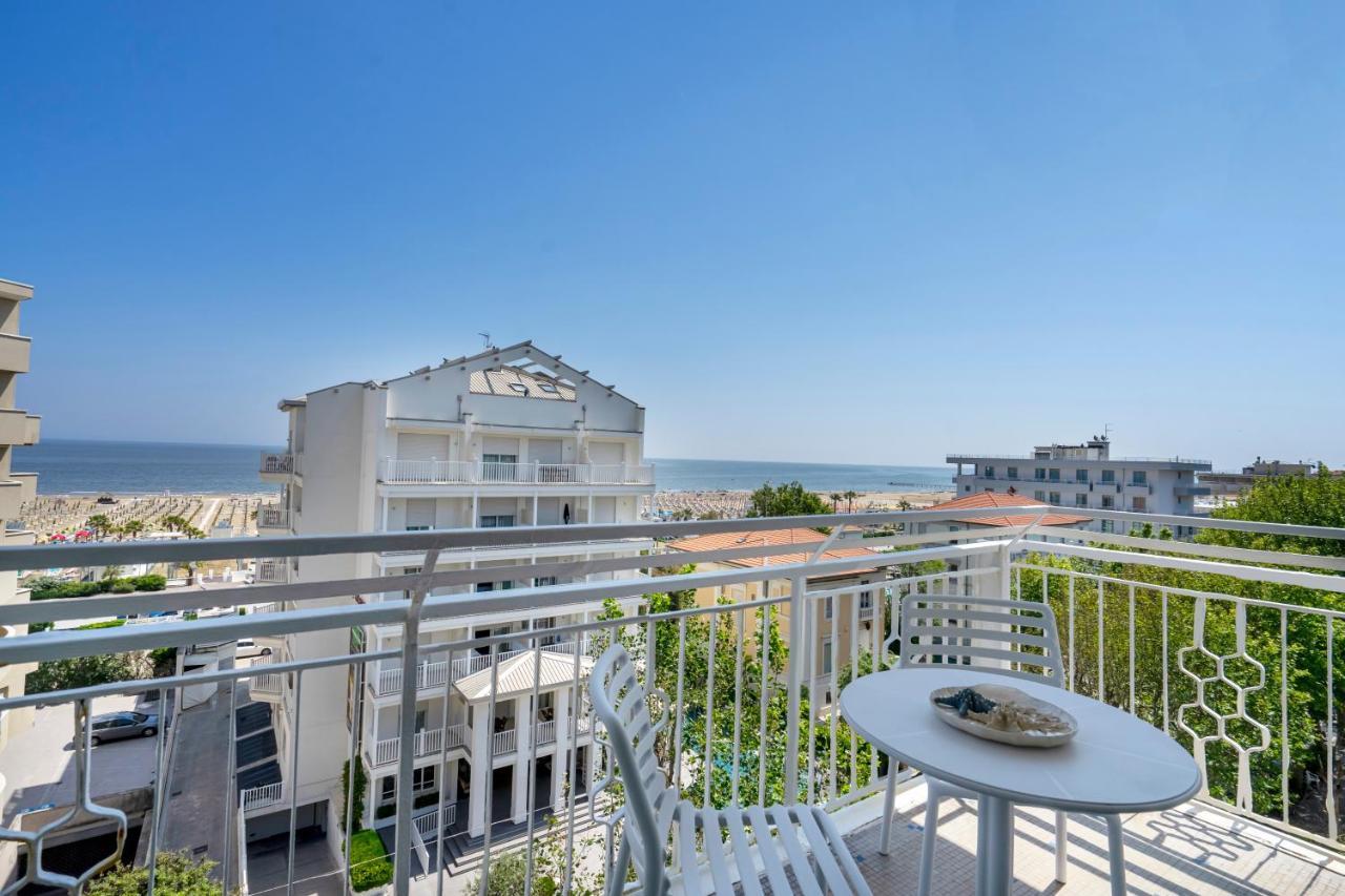Hotel Constellation Rimini Extérieur photo