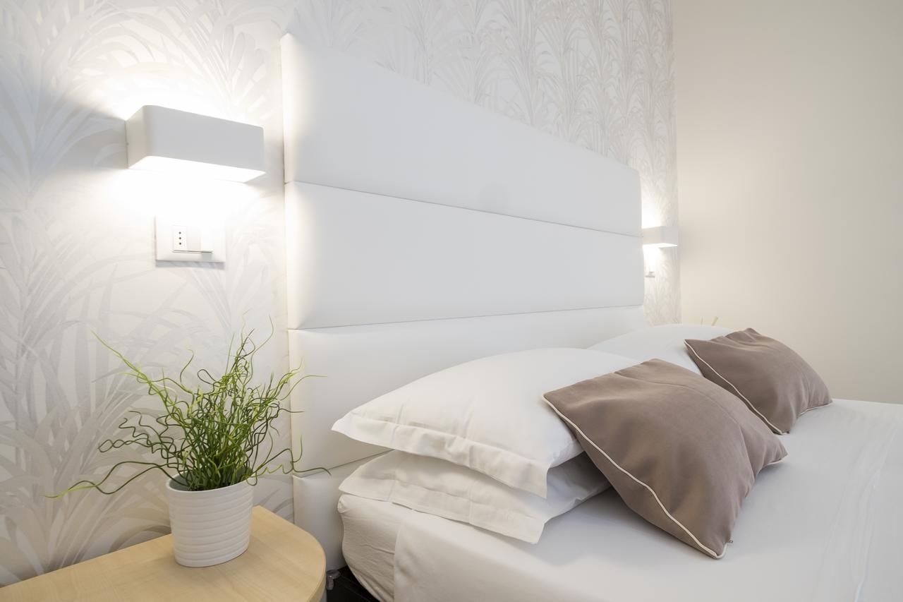 Hotel Constellation Rimini Extérieur photo